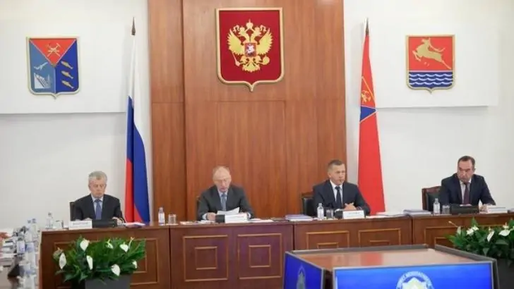В Совбезе РФ призвали защитить молодежь от западного влияния