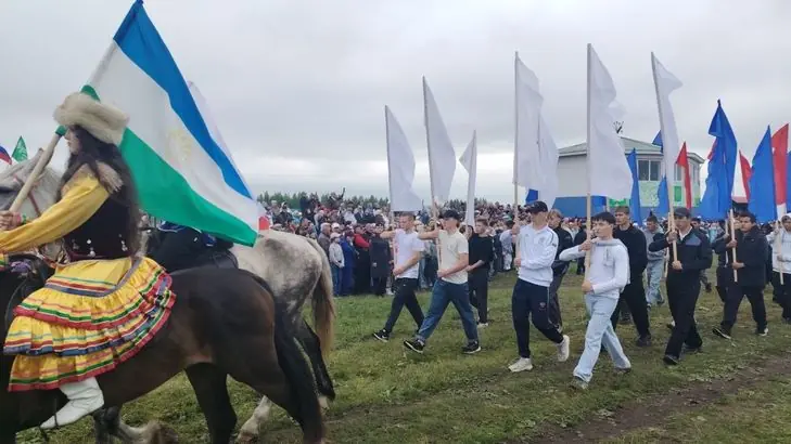 «Наш Сабантуй – больше не сабантуй, а обычный фестиваль песни и пляски». Я сходил на праздник – что с ним не так?