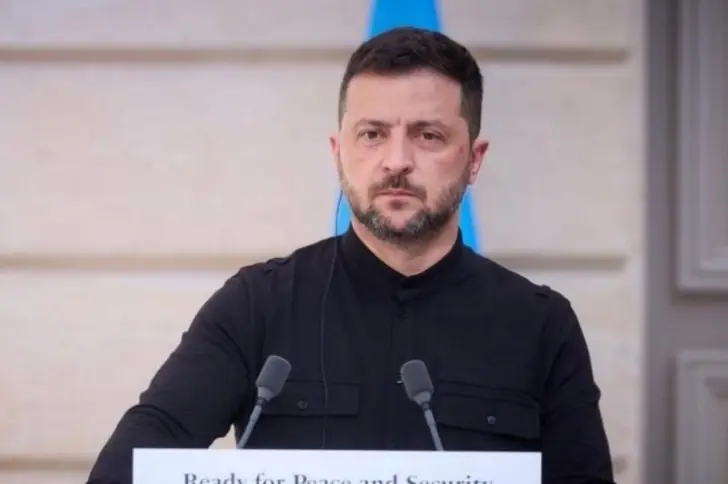 Развод по-киевски: Зеленский планировал откупиться от жены элитным особняком