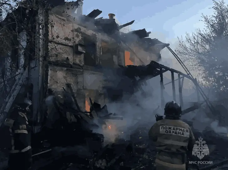 Три человека погибли при пожаре: Следком Башкирии возбудил уголовное дело