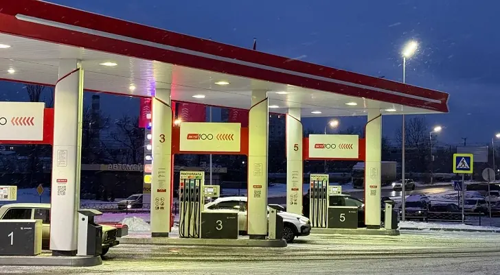 «Татнефть» практически полностью сняла ограничения на продажу топлива 