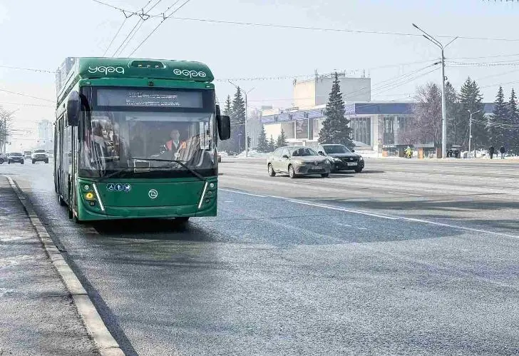 «Просто крик души!»: уфимцы отреагировали на новый троллейбус-гармошку 