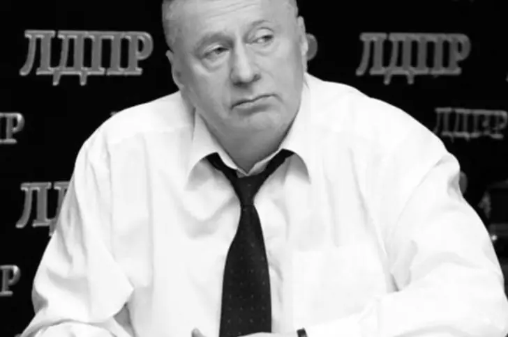 «Он Венесуэлу берёт, мы Украину»: пророчество Жириновского сбывается на фоне ударов США