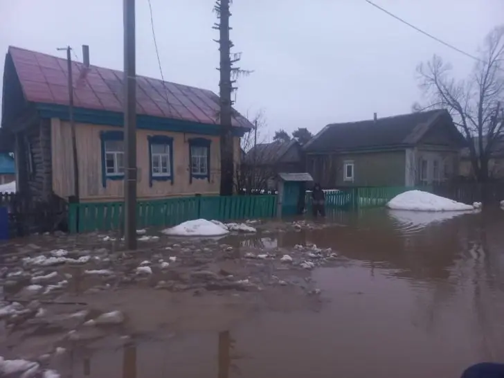 «Хотели шикарный вид у реки − получайте!»: в Сети осудили жителей затопленных деревень Башкирии