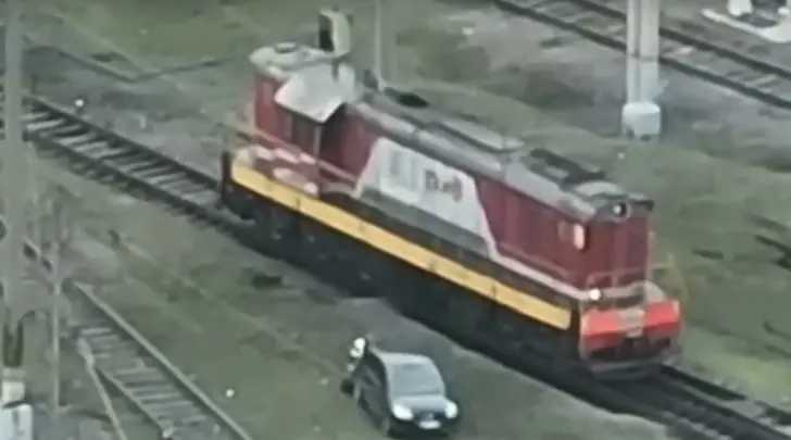 В Башкирии беспилотник заснял разворовывание тепловоза