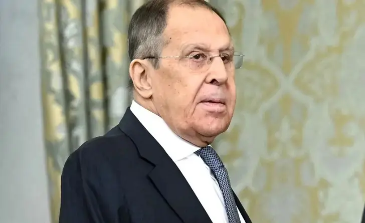 Глава МИД Лавров прибыл на Аляску