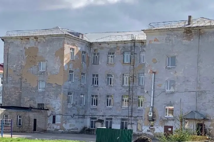«Все обшарпанное!» В Башкирии обнаружили самую страшную школу