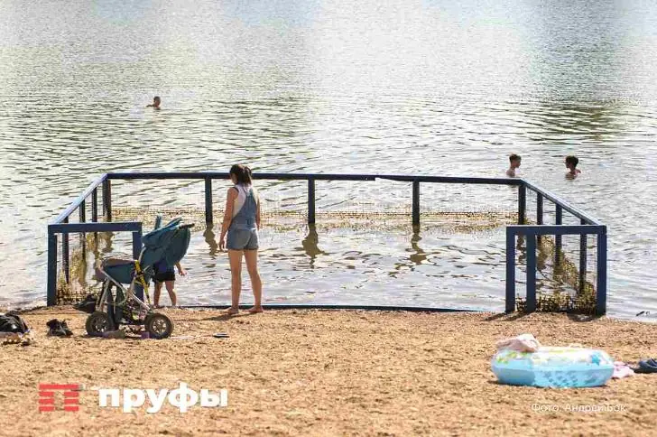 «Грязь в туалетах и озерах». Почему туристы отказываются возвращаться в Соль-Илецк