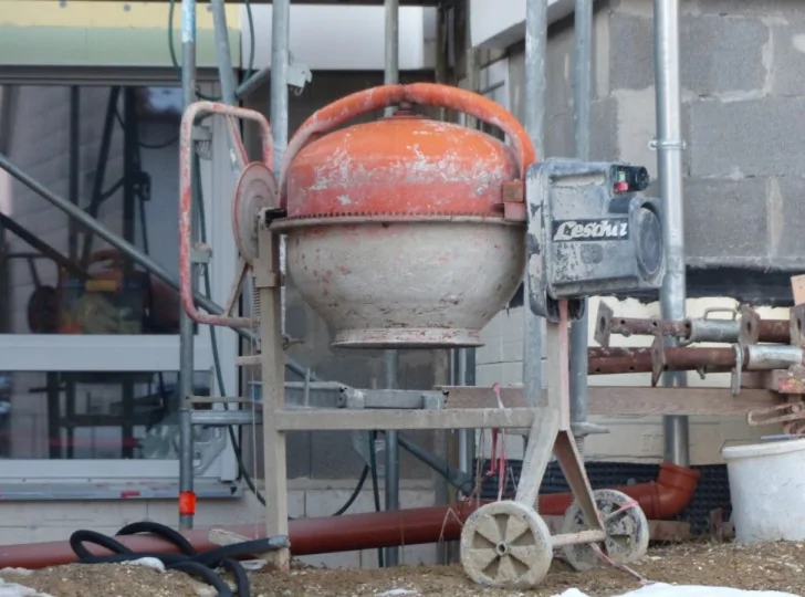 В Башкирии мужчина погиб в бетономешалке