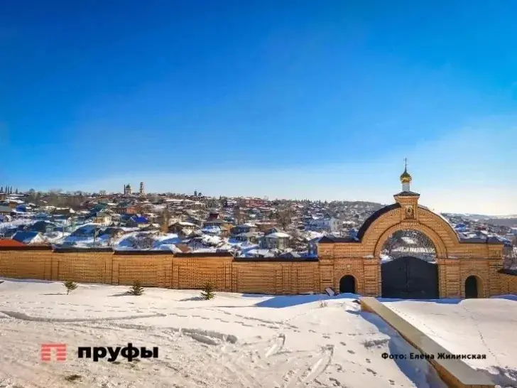 В Бирске открыли ледовую переправу через реку Белая