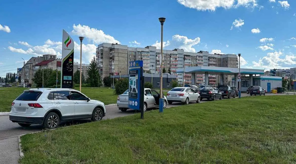 Власти республики объяснили проблемы с бензином на юге Башкирии