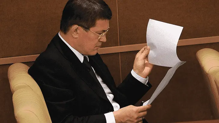 «Хотите, чтобы врач вам тукмас приносил?» Хабиров призвал Минздрав Башкирии не мучать главврачей