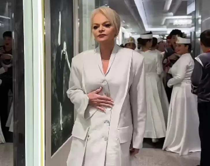 Уверена, что участвует в спецоперации? Что считала Долина в момент продажи квартиры