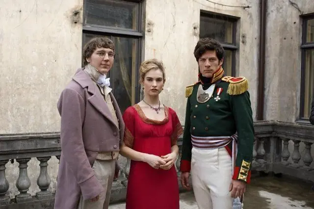  «Война и мир» стала бестселлером в Великобритании после показа сериала