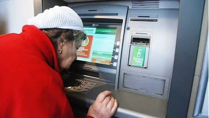 Стартует со 2 мая: для любого пенсионера одна добротная льгота станет бесплатной