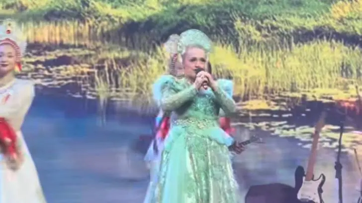 «Сыночка-корзиночка перепевал». Концерт Надежды Кадышевой разочаровал уфимцев