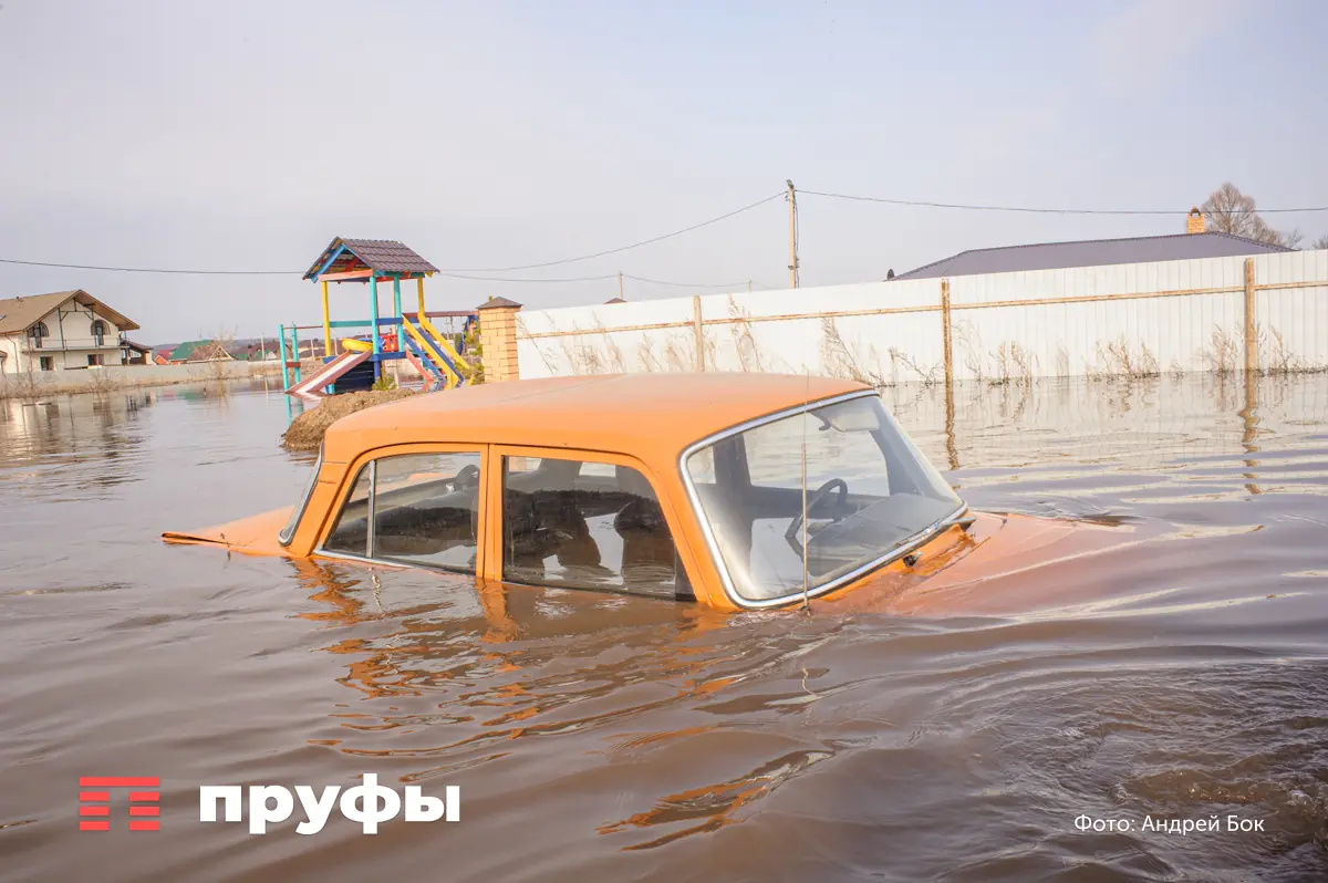 Как мойка высокого давления тайно уничтожает краску автомобиля