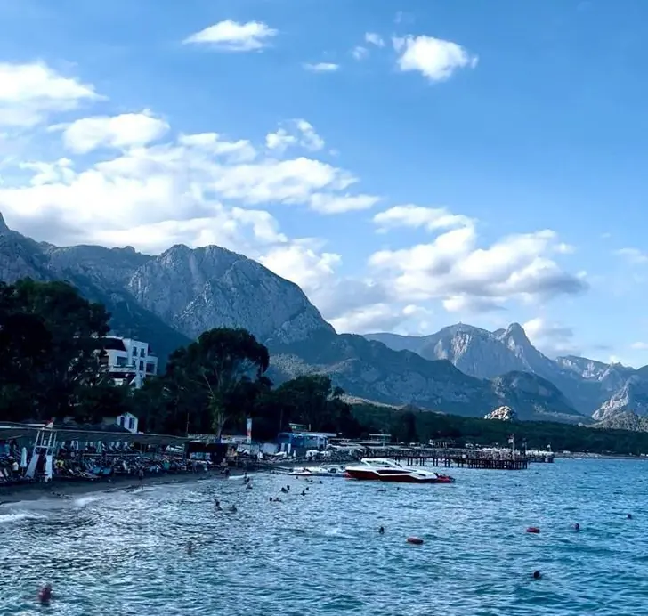 Турция, где говорят по-татарски и русски: как я отдохнула за 100 000 рублей и больше не услышала про Наташ