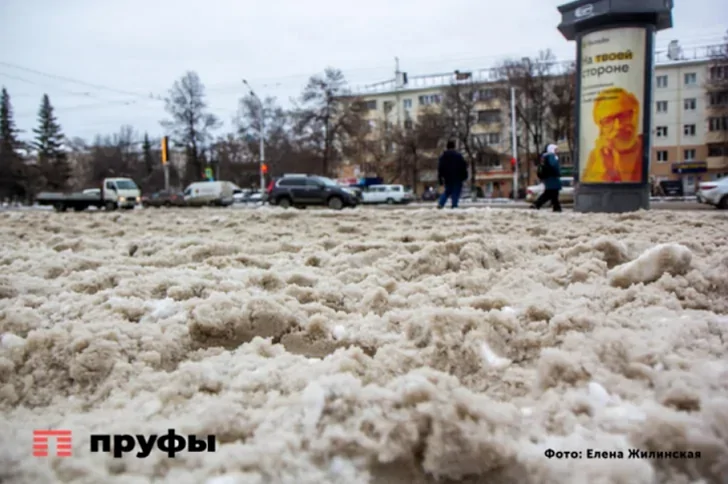 В ГИБДД заявили, что работа по уборке снега в Уфе провалена