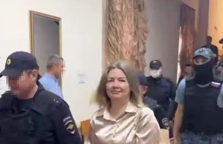 В Уфе журналистку Ольгу Комлеву* приговорили к 12 годам за экстремизм