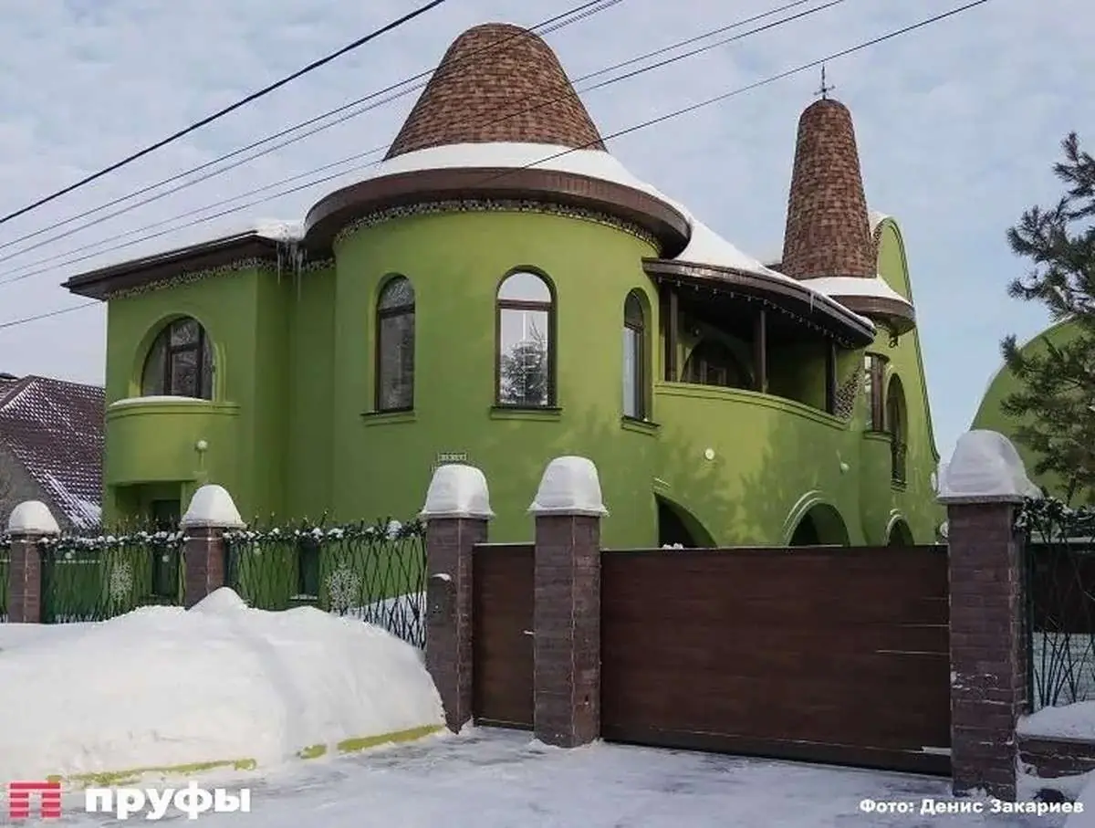 Серую коробку — в красивый дом: бюджетная переделка фасада своими руками