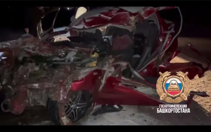 Женщина не выжила в аварии с большегрузом на трассе в Башкирии