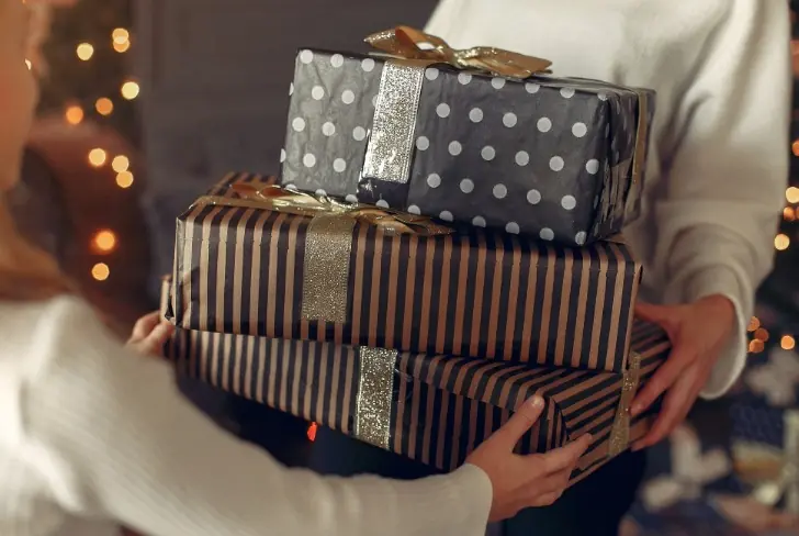 Подарок с душой: креативные идеи для Нового года, которые запомнятся надолго