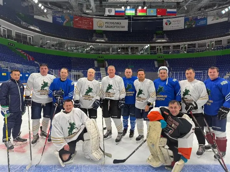 С кем Хабиров сыграл в хоккей – гендиректора и бывший подсудимый