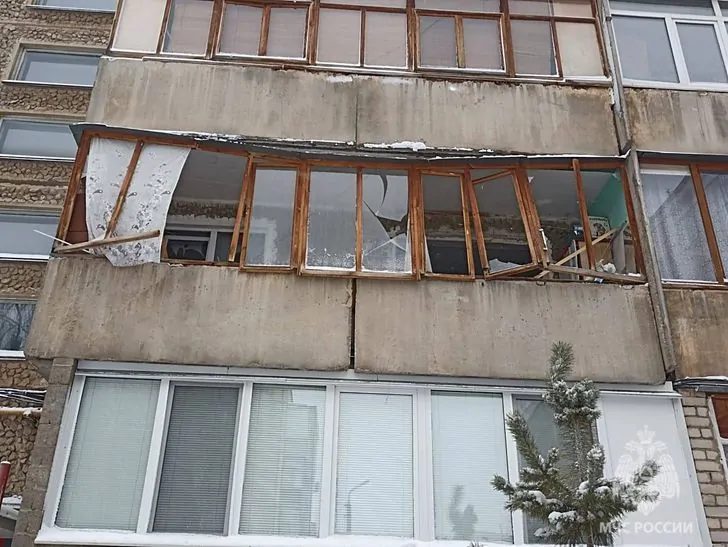 В Башкирии пенсионерка взорвала квартиру, пока варила самогон 