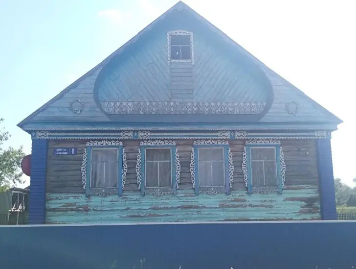 Дом из шпал: убийственная экономия? Почему дешевый материал может дорого обойтись вашему здоровью