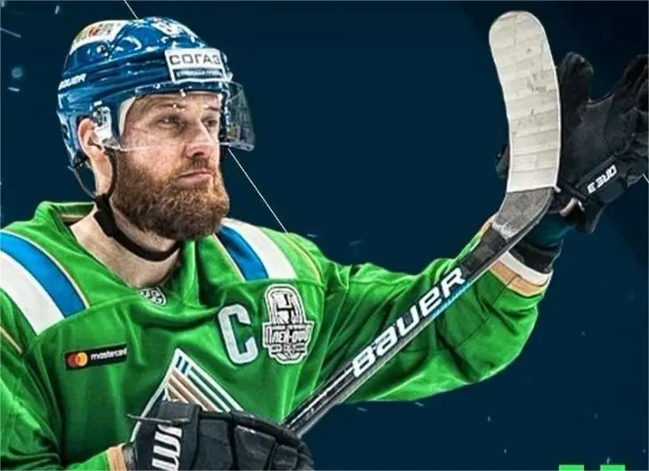 Экс-форвард «Салавата Юлаева» Линус Умарк объявил о завершении карьеры