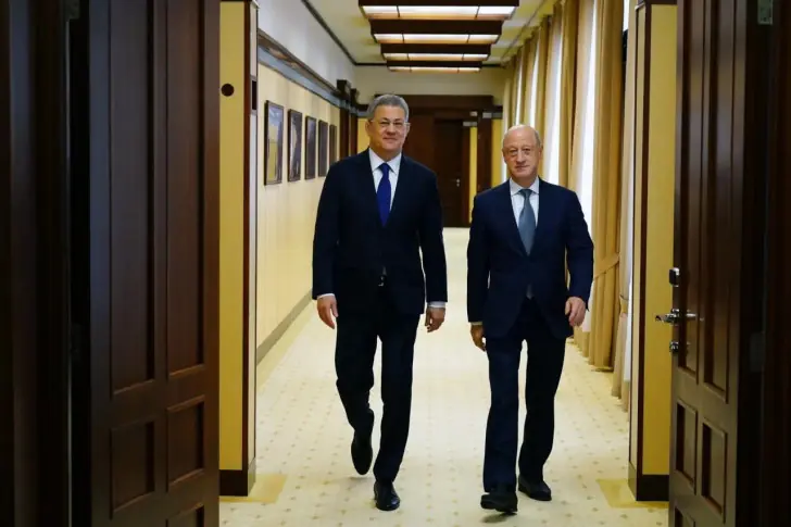 Хабиров обсудил с депутатом Госдумы Бабаковым строительство Центра настольного тенниса в Уфе