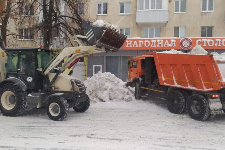Прокуратура потребовала от коммунальщиков Уфы расчистить снег на улицах