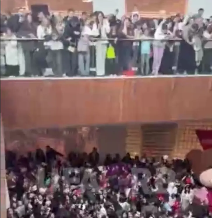 Следком начал проверку после акции с воздушными шарами в уфимском ТЦ «Планета»