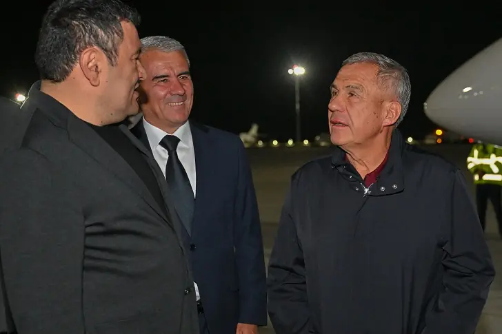 Делегация Татарстана прибыла в Узбекистан для участия в выставке «Иннопром»