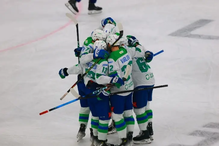 «Салават Юлаев» проиграл «Авангарду» на домашнем льду