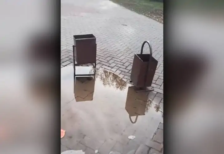 Рядом с Белым домов в Уфе хлынула вода