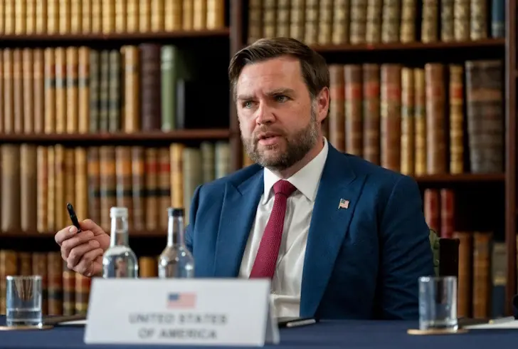 США прекращает финансировать Украину