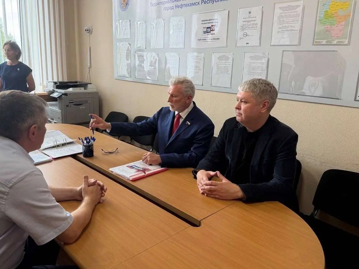 «Под влиянием олигархов клана Мавлиевых»: В Госдуме узнали о проблемах Нефтекамска