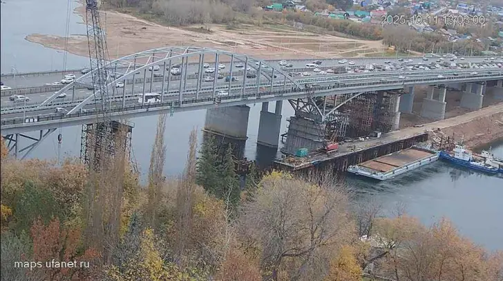 В Уфе открыли движение по арочному мосту через Белую
