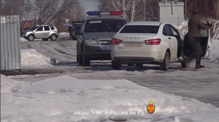 В Башкирии задержали начальника ГАИ, купившего микроавтобус
