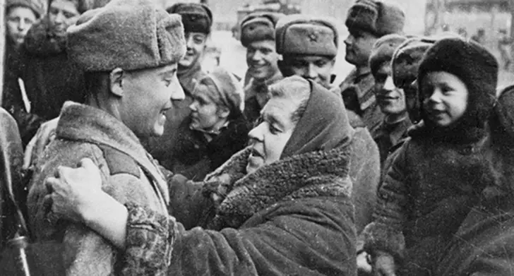 872 дня мужества: как был освобождён Ленинград от фашистской блокады