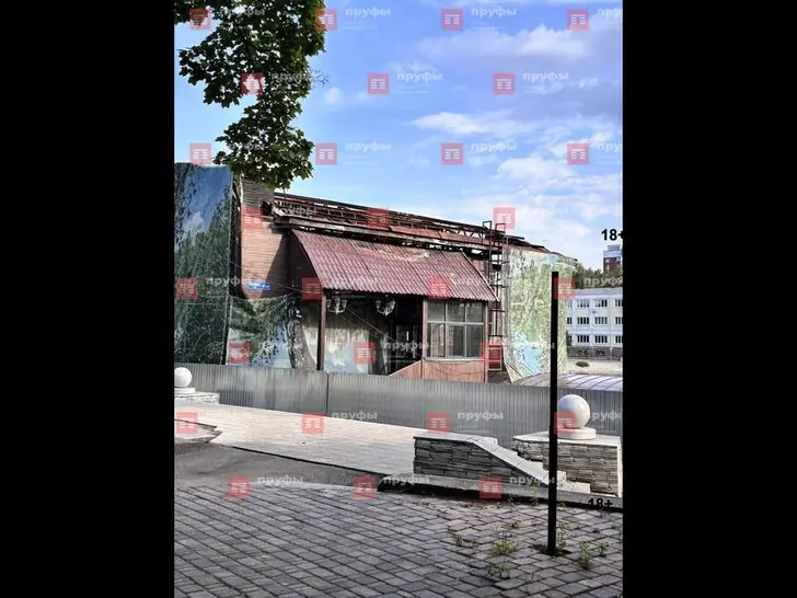 Уфимцы пожаловались на сгоревший ресторан в парке Якутова