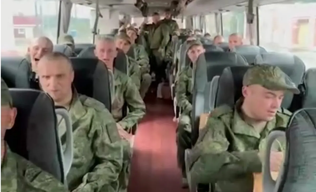Россия и Украина обменялись военнопленными на белорусско-украинской границе − 103 на 103