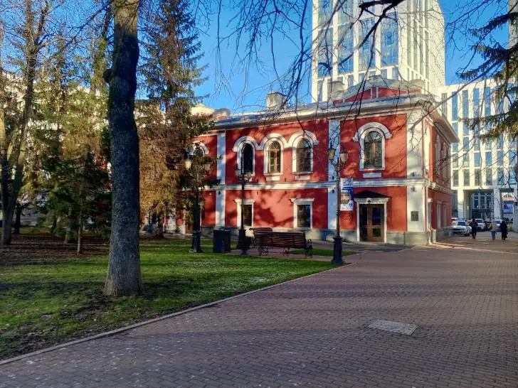 Как старинное здание и короли отправили двух вице-премьеров Башкирии на гауптвахту