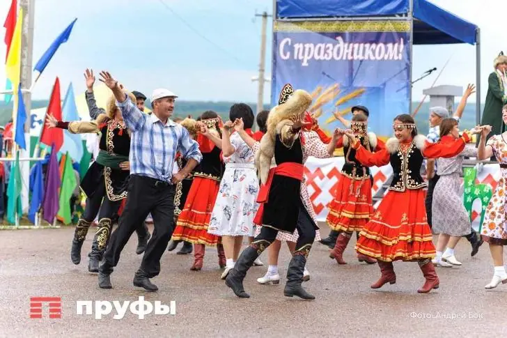 В Москве пройдет Сабантуй с кураем, танцами и башкирскими звездами 