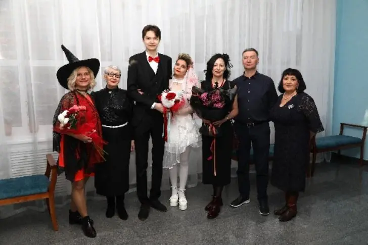 Молодожены из Уфы поразили всех своим образом на свадьбу