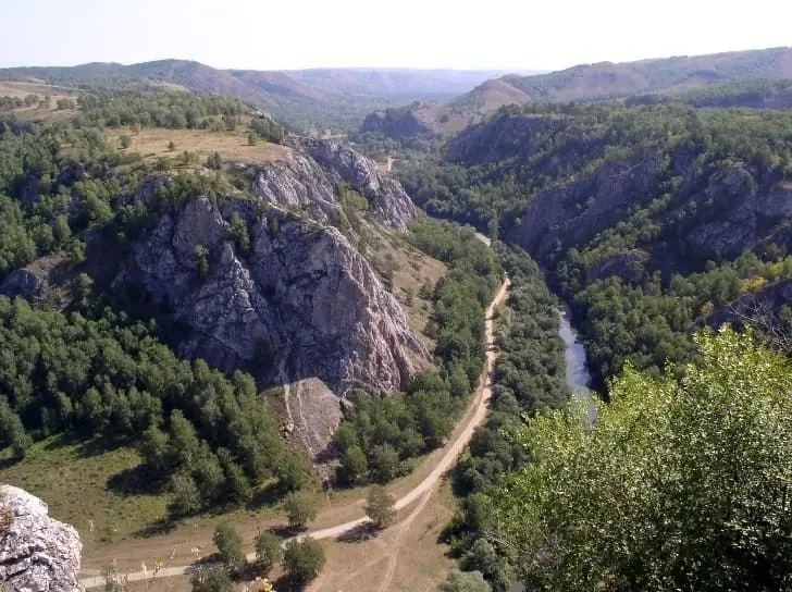 В Башкирии найдено ущелье, где можно попасть в прошлое на 10 000 лет