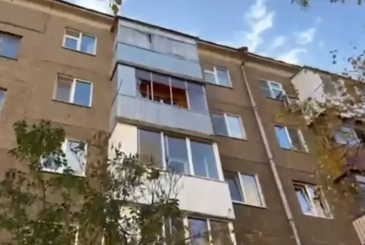 Битва за жизнь: в уфимской больнице спасают девочку, выброшенную из окна