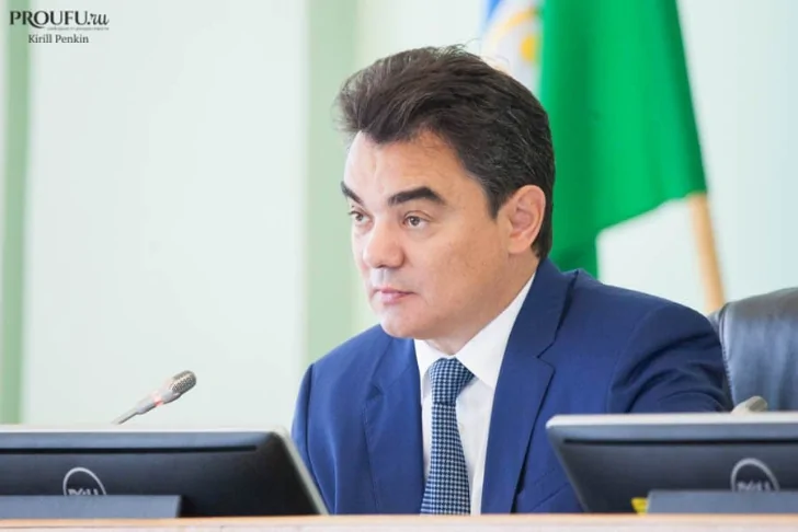 Экс-мэр Уфы отказался от следующего сенаторского срока